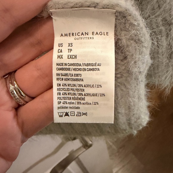 NWT American Eagle Cardigan - Picture 3 of 3